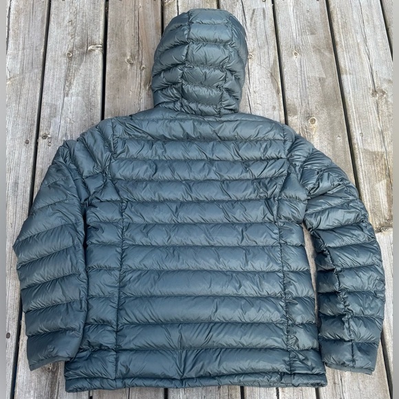 Aritzia Babaton The Foundation Gray Goose Down Puffer Jacket Small - Picture 4 of 10